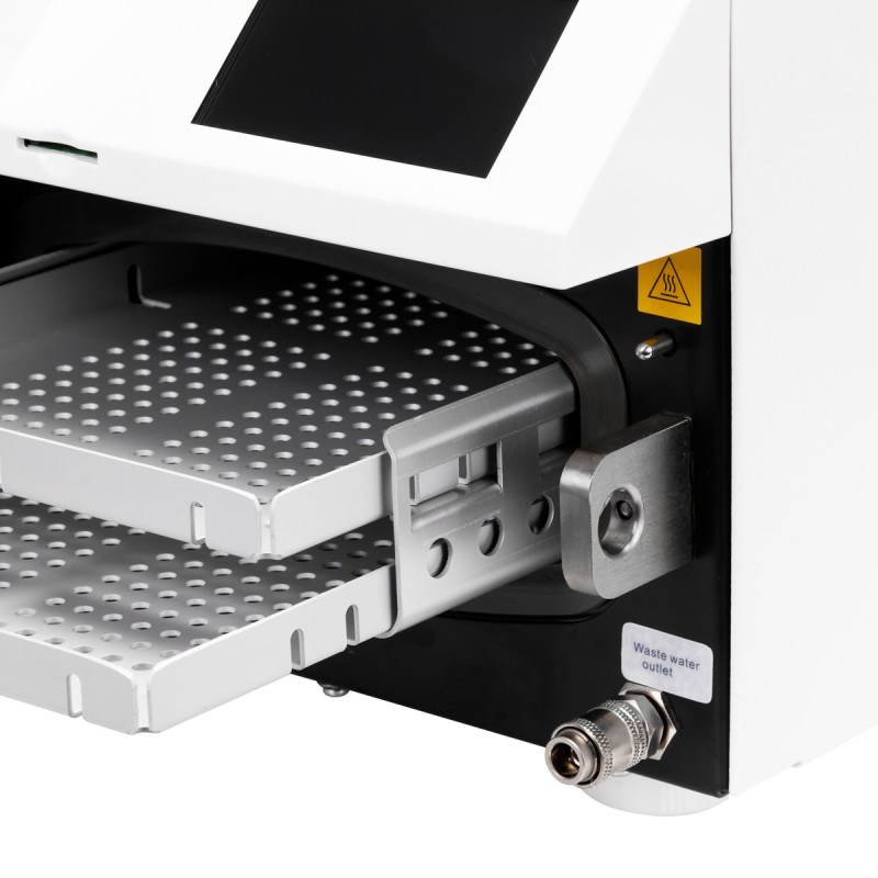 Autoklaw Lafomed 3L z drukarką.